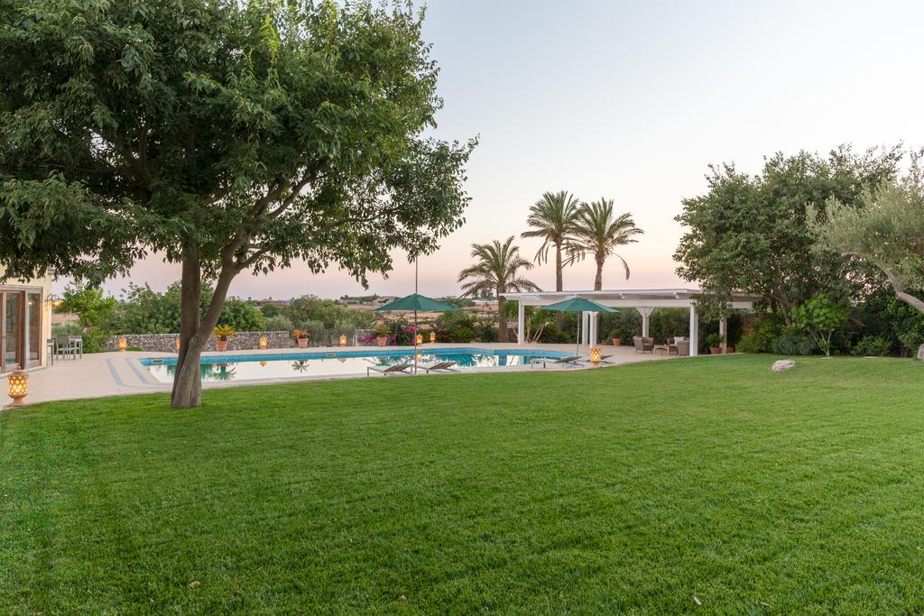 Villa Cappuccina Модика Екстериор снимка